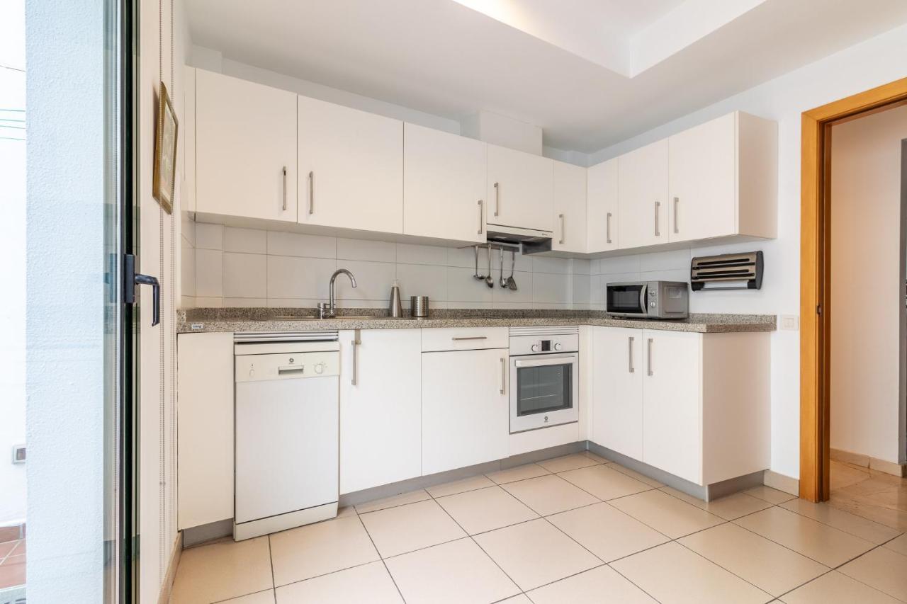 Vila Flatguest San Fernando + 4Bdr + Terrace + Parking San Bartolomé Exteriér fotografie