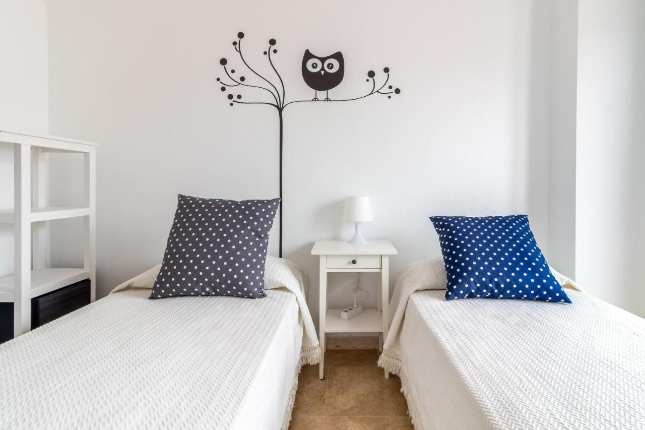 Vila Flatguest San Fernando + 4Bdr + Terrace + Parking San Bartolomé Exteriér fotografie