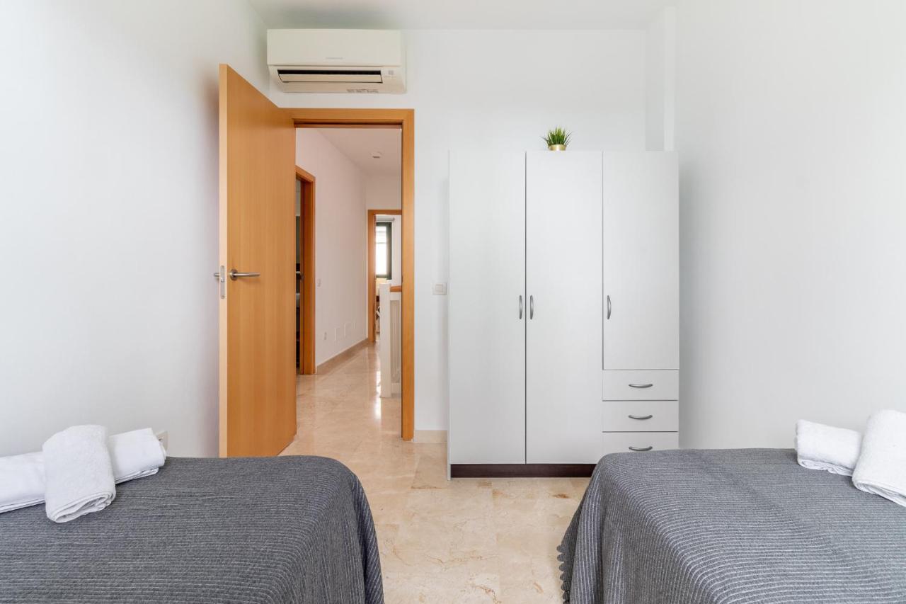 Vila Flatguest San Fernando + 4Bdr + Terrace + Parking San Bartolomé Exteriér fotografie